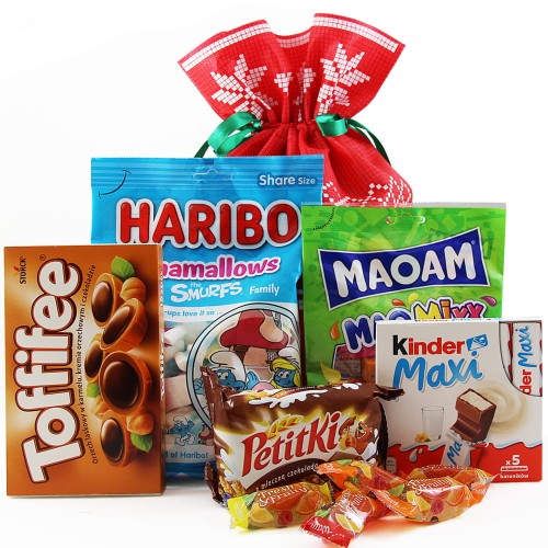 prezent świąteczny dla dziecka ze słodyczami upominek na Mikołajki od Mikołaja na Święta