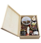 Skrzynia prezentowa pełna słodkości