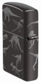 Zippo w czarnej wersji z detaliczną grafiką kości dinozaurów.