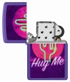 zapalniczka Zippo z napisem Hug Me